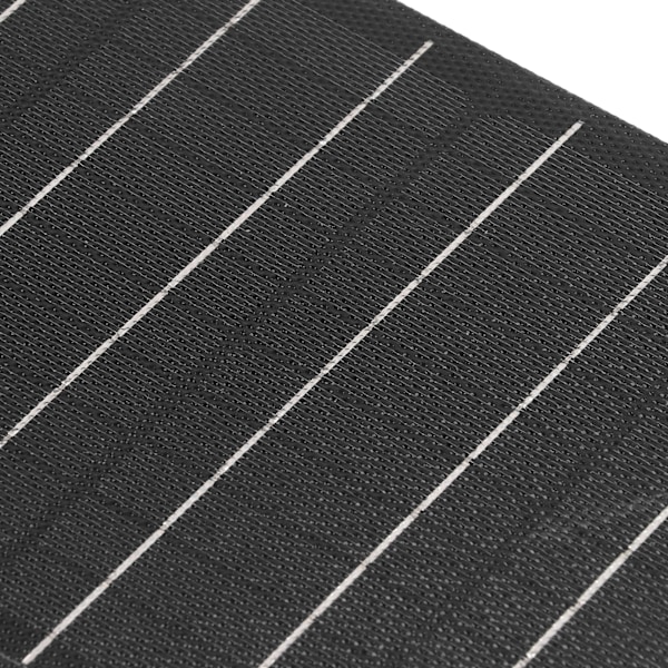 Monokristallin Högeffektiv Solpanel, 15W Portabel Solcellsladdare med Dubbla USB-utgångar, Lättviktig för Cykling och Bergsklättring