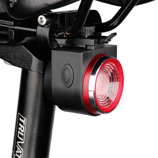Smart Cykel Baklampa med Rörelsesensorlarm, Automatisk Bromsljus Förbättrar Säkerheten, USB-Uppladdningsbar, IPX4 Vattentät för Oöverträffad Cykelupplevelse