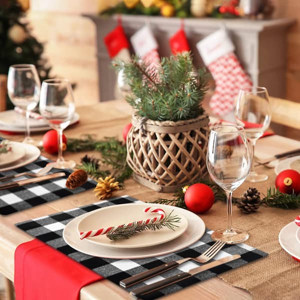Sæt med 6 juleunderlag Buffalo Plaid (sort og hvid)