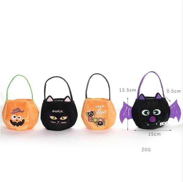 Isolerade Halloween-godispåsar Snacks, presenter och tygpåsar