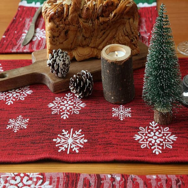 Julebordsløper, julebrodert duk jul