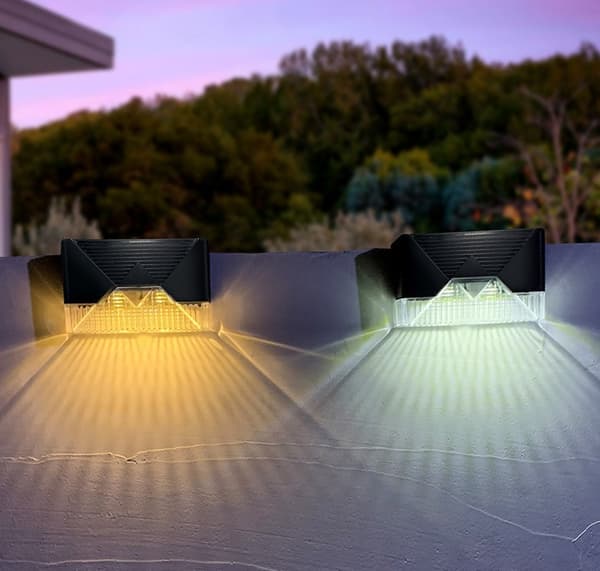 Solar Utomhus Trappljus Regntätt LED Staket Light Innergård Fen