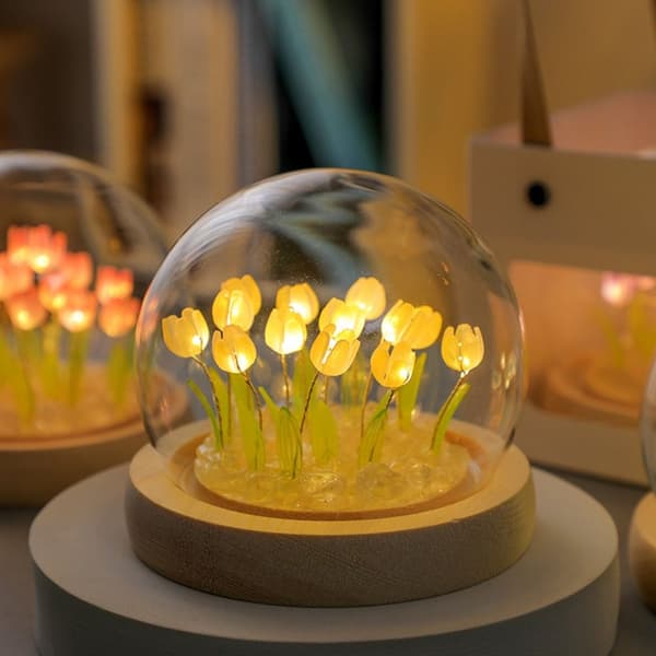 Tulipan Nattlampe Sengelamper LILLA 13BLOMST 13BLOMST