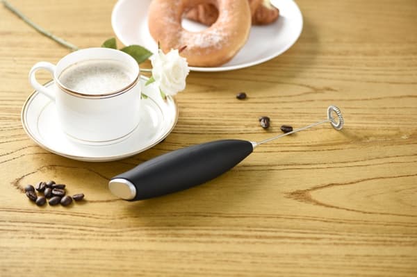 1 st kafferörare, mode kaffeblandare Mjölkkaffeskummare ägg