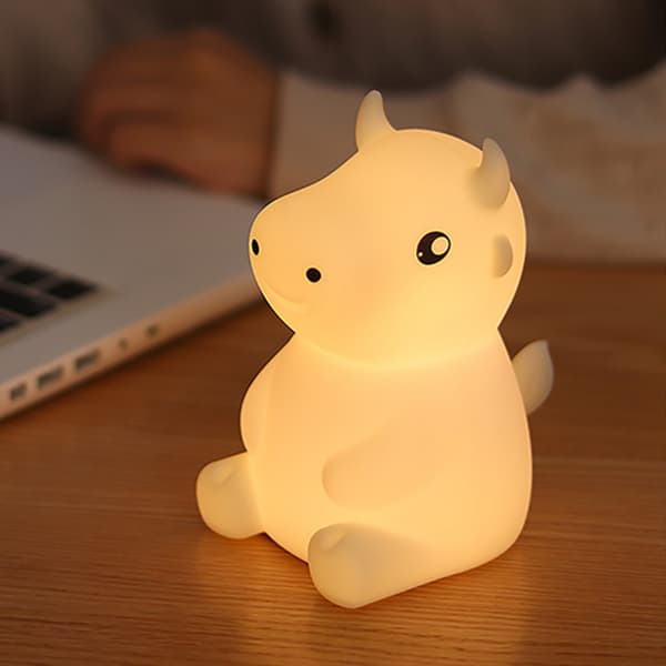 Niuniu Silicone Calf Shape Night Light