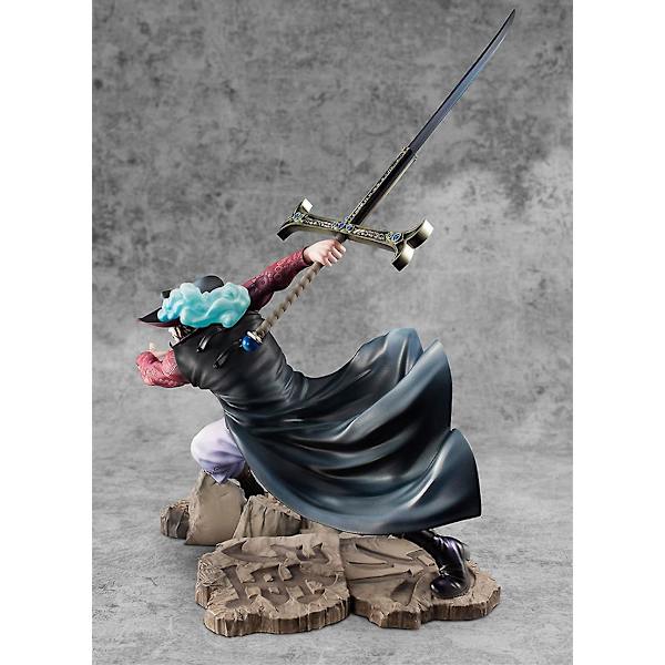 34 cm Anime One Piece Figure Combat Ver. Dracule Mihawk Figurine Pvc Action Figur Collection Modell Leksaker Present för barn With Retail Box