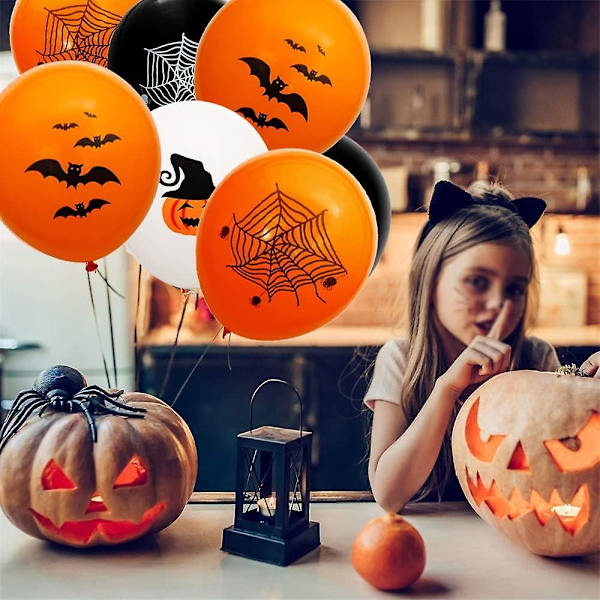 20 kpl Mustia Oransseja Valkoisia Lateksipalloja - Essential Halloween Party Decor