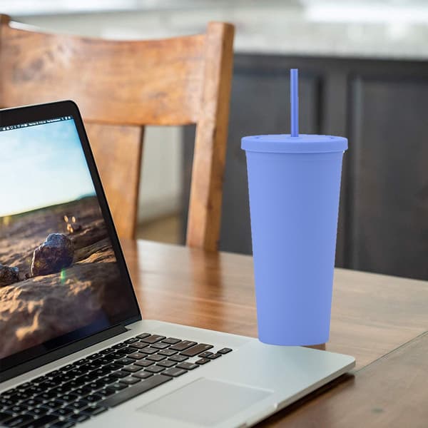 700ml återanvändbar plastmugg, enfärgad med lock och sugrör peacock blue