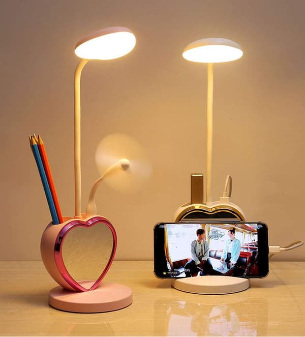 Rosa bordlampe for jenterom søt bordlampe