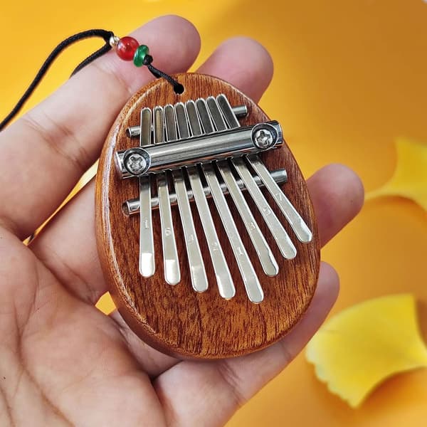 1 x Mini Kalimba (Tåreformet), 8-Tast Kalimba, Bærbar Solid