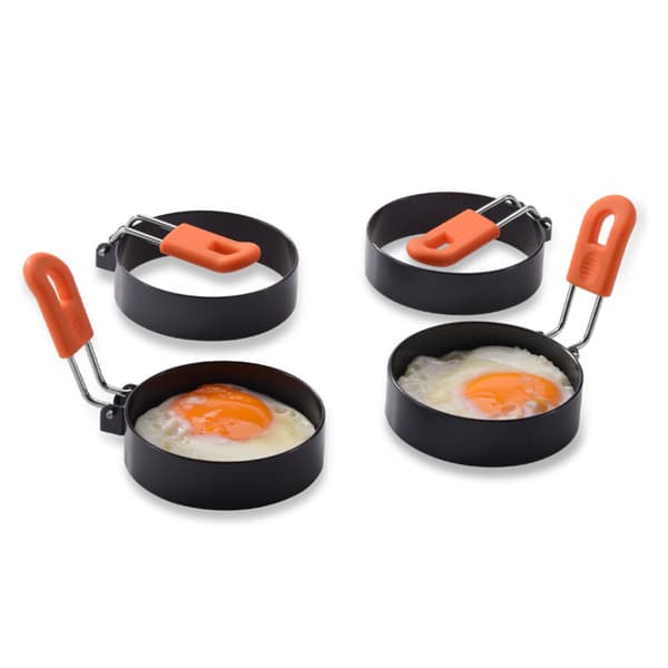 4 pyöreää munakas-lihamurekevuokaa