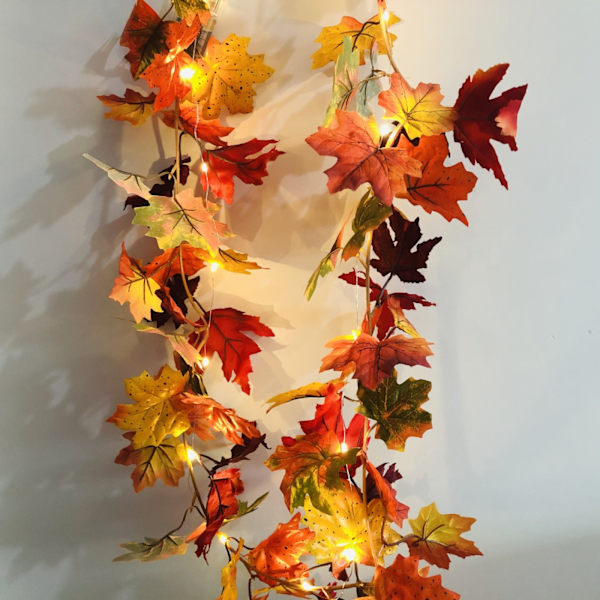 Halloween LED Höst Höst Lönnlöv Garland hängande dekorationer maple leaf+lights