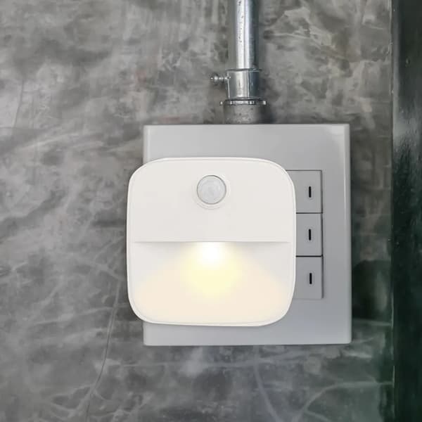 3 stk LED Nattlyssokkel med bevegelsessensor Nattlysskap, hvit