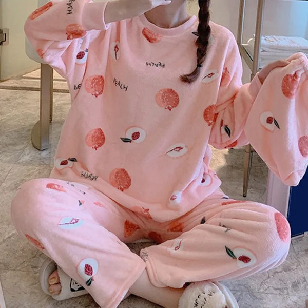 Naisten syksyn talven lämmin flanelli naisten pyjamasetti Style 17 M