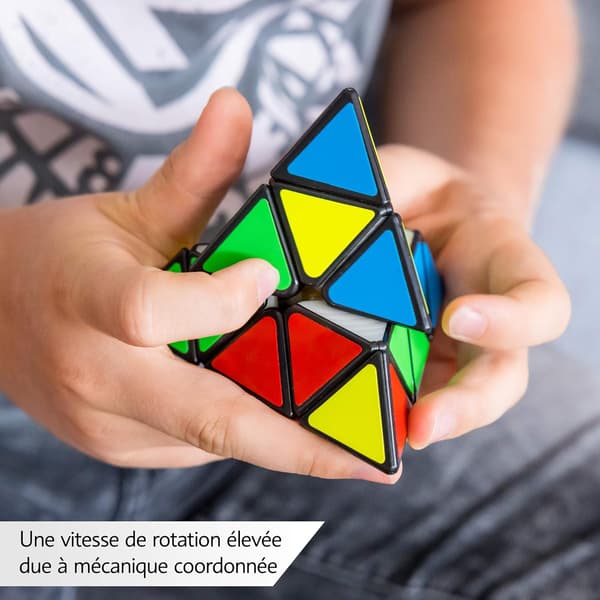 Magic Triangle Cube (Los Angeles) tarralla