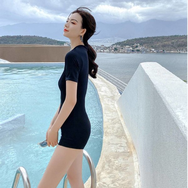 Hot Spring Sport Uimapuku naiset, konservatiivinen peitto The Black M