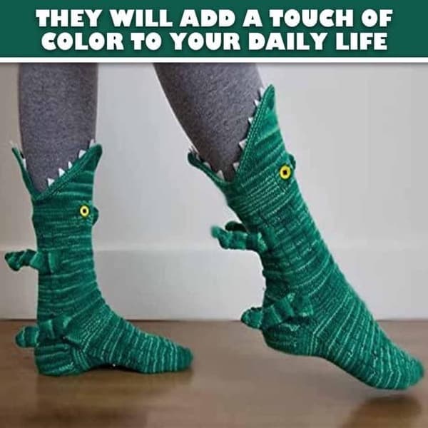 Krokodilstickade strumpor - Vintervarma unisex stickade djurstrumpor (grön)