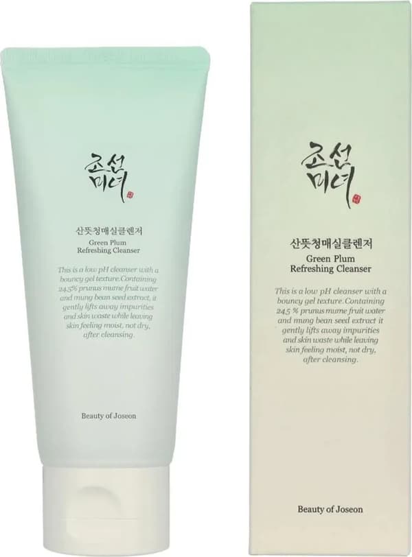 Green Plum Refreshing Cleanser 100 ml