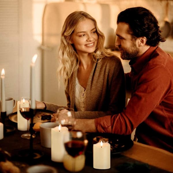 Flimrande flamlösa ljus, set om 3 - LED med fjärrkontroll och timer