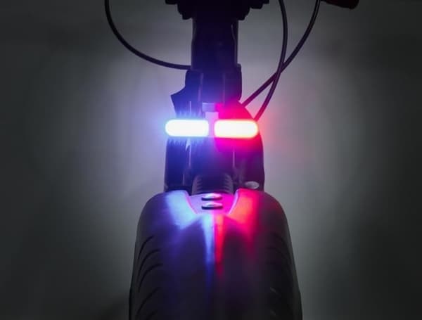 Oppladbart LED-sykkelbaklys Kreativ form Vanntett sykkelbaklys for de fleste setepinner