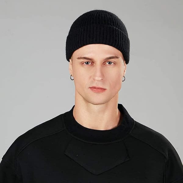 Strikket hue med uldmanchet - One Size