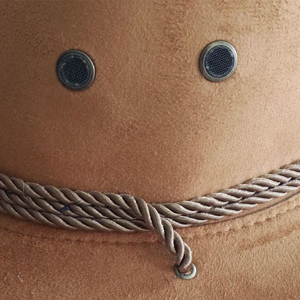 Hatt i hjortskinnssammet för män, stor fjäder, västerländsk repryttarhatt, cowboyhatt, formad hatt brown 58-60cm