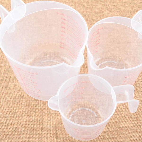 Mätkopp i Plast med Hällpip, Köksredskap, A8N2 TransparentL L