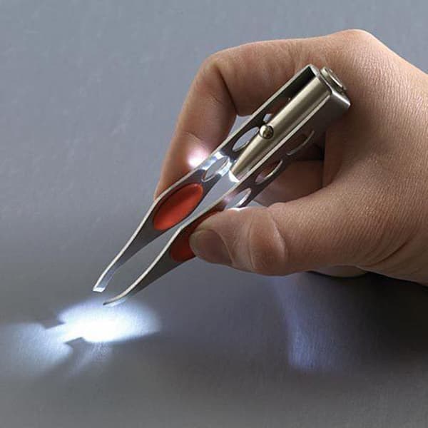 Stål Makeup Øjenvippe Øjenbryn Hårfjerning Pincet Med LED Lys O0I1