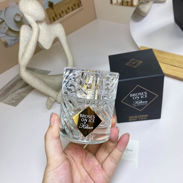 Kilian Angels Share 50ml/1.7oz Unisex Eau de Parfum apricot 1pcs