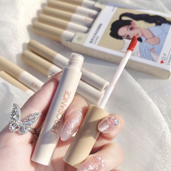 Läppglansset Matte Röd Ton för Läppar Makeup Varaktig Vatten Spegel Cat Mist Face Set one size