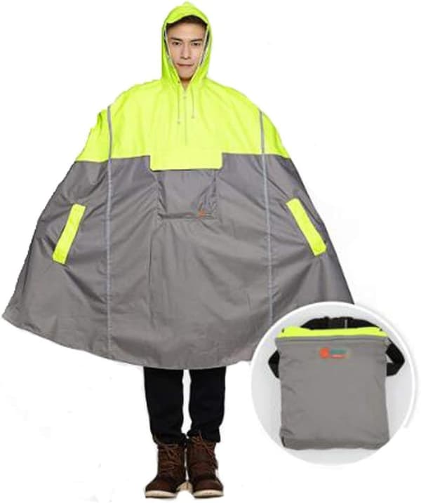 Lett regnjakke med hette og refleksstriper