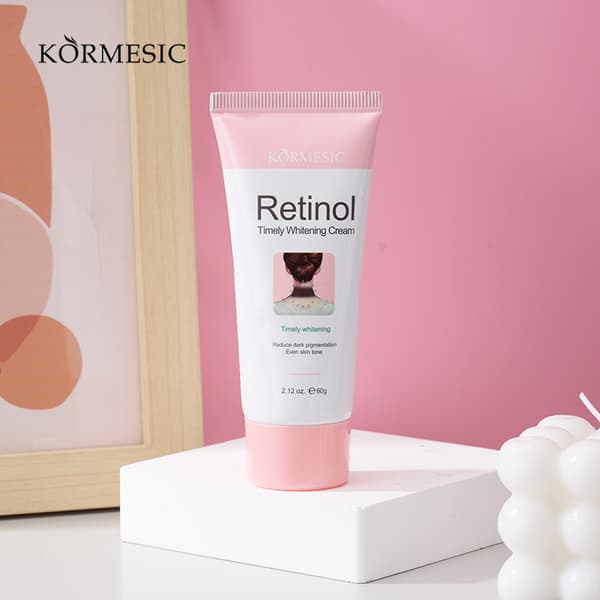 Retinol ansiktskräm bibehåller frisk och smidig hud.