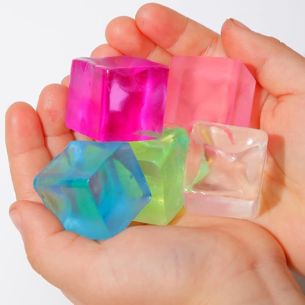 Isbit Sensoriska Leksaker 24 st Squishy Fidget Stresskub för Vuxna Barn Ångest Stresslindring Handterapi Sensorisk Squishy Boll Klassrumsprislåda T