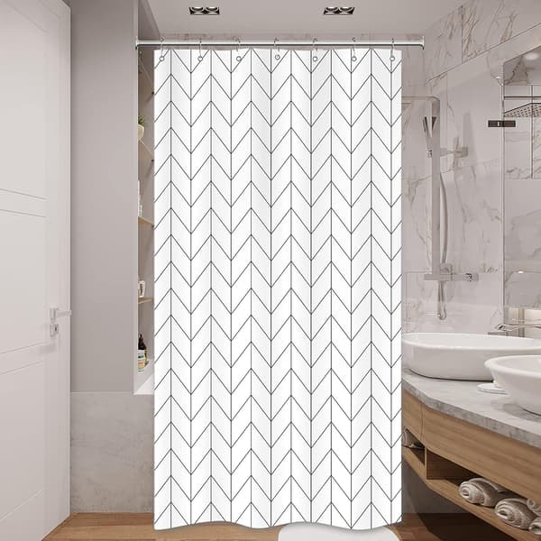 Liten svart och vit duschdraperifoder - Smal husbil Walk-In
