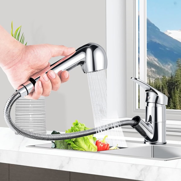 Utdragbar köksblandare, köksblandare och utdragbar dusch med två vattenutloppslägen. Köksblandaren kan rotera 360° lämplig för varm