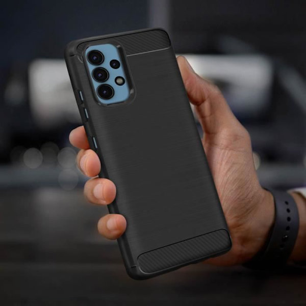 Coque - Akashi - Galaxy A32 - Silikoonigeeli - Harjattu vaikutus - Hiilikuitupinta Svart