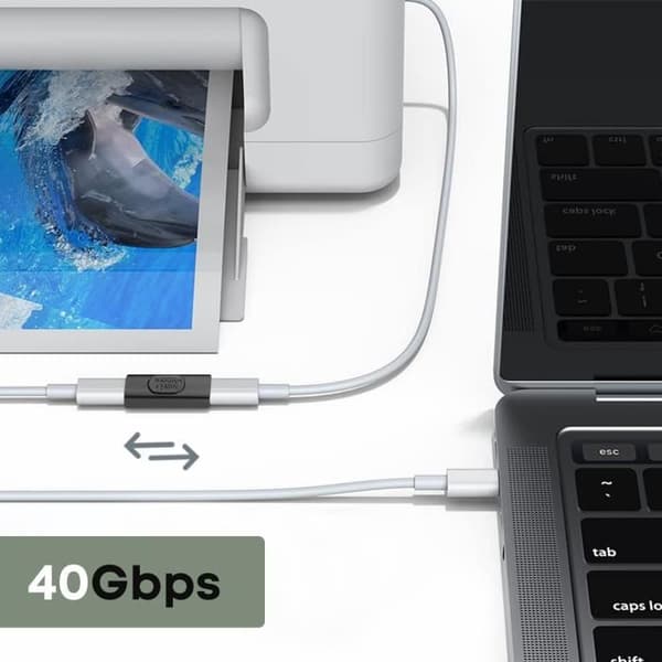 USB-C Female -sovitin 3 in 1 -lataus, synkronointi, video musta