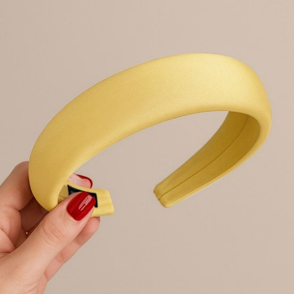 Bred satin hårband med glamouröst kuddmaterial, gul Gul