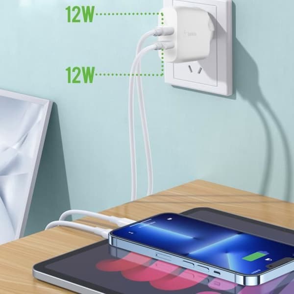 Adapter för dubbla USB-portar - Belkin - Boost Charge - 24W - Snabbladdning - Kompakt Vit