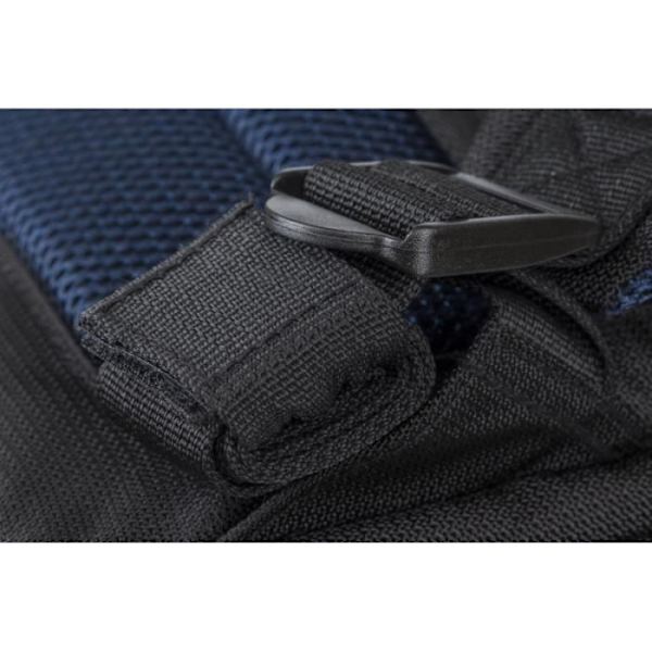 RIVACASE rygsæk - Sort - Til 17,3" bærbar - Højkvalitets polyester - Ventilationssystem