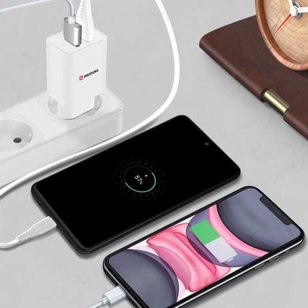 Dobbelt USB 2.1A Smart IC-netoplader + Swissten USB-C-kabel Hvid