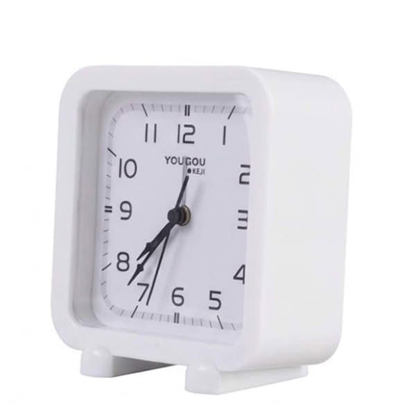 Tyst Analog Klocka med Kvartsverk i Minimalistisk Vit Design Vit