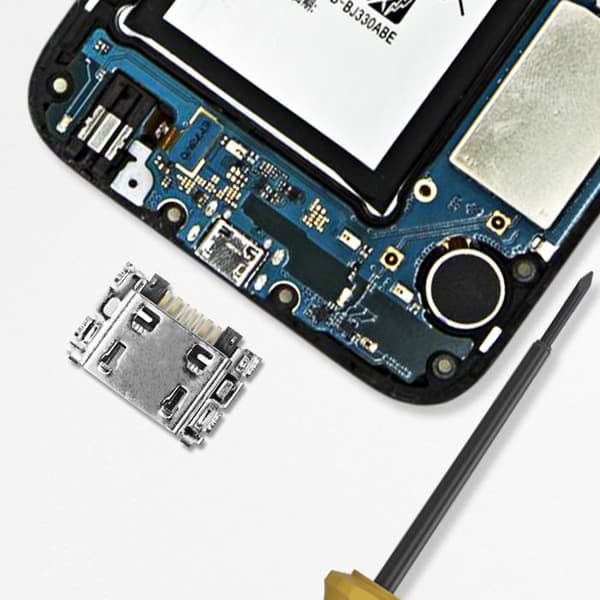 Latausliitin - AVIZAR - Samsung Galaxy A6/A6 Plus - Micro-USB - Musta - 20g Sort