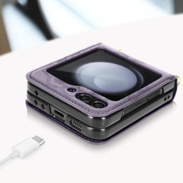 Coveret er kompatibelt med Samsung Galaxy Z Flip 5 Mandala Purple Cover