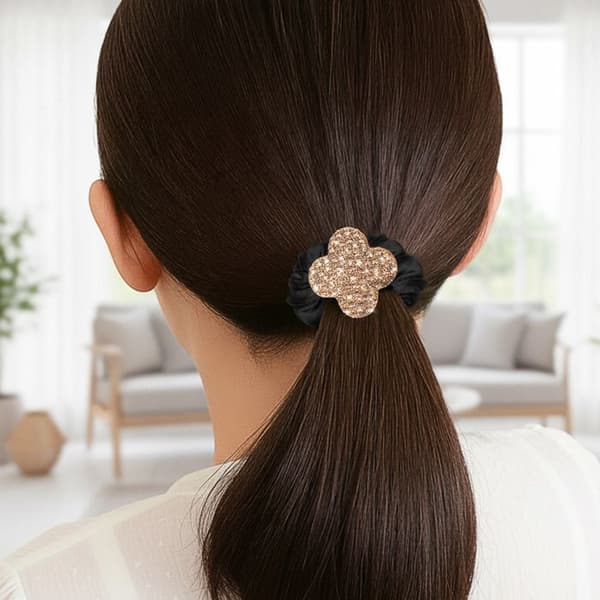 Chouchou - AVIZAR - Satin med Glitrende Kløver - Sort - 1x - 12g Svart