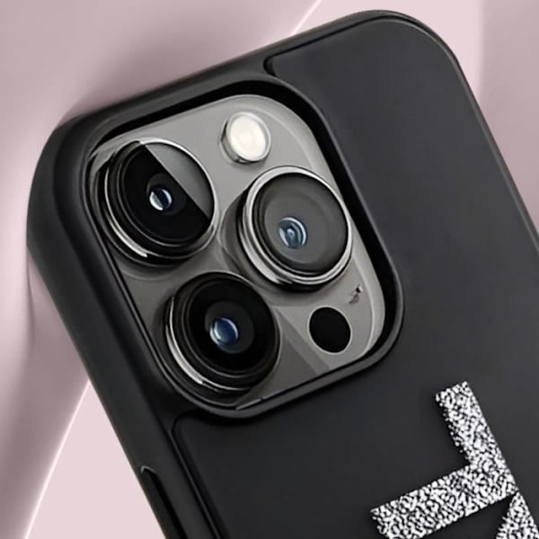 Cover til iPhone 15 Pro - KARL LAGERFELD - Bi-materiale lædereffekt bagside - Hævede kanter - Sort Svart