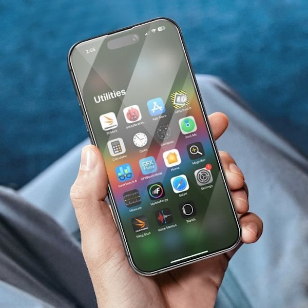 Härdat glas - BLUESTAR - iPhone 16 - 9H hårdhet - Anti-repa - Rundade kanter Transparent
