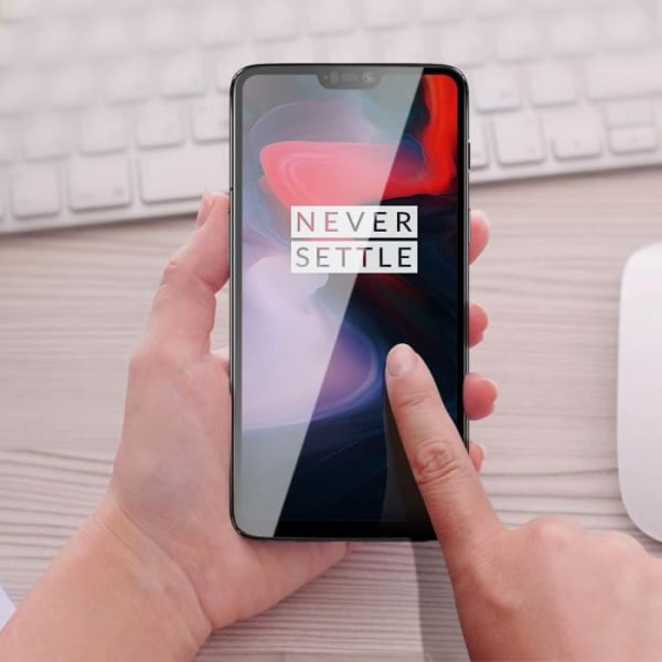 OnePlus 6 skærmbeskyttelsesfilm 9H hærdet glas - Gennemsigtige sorte kanter Sort