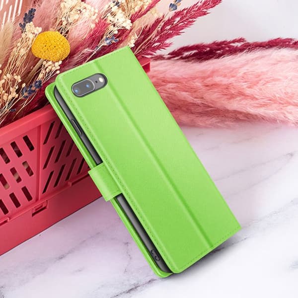 Plånboksfodral för iPhone 8 Plus / 7 Plus Stöd och Magnetflik Zanaé Grön Grön