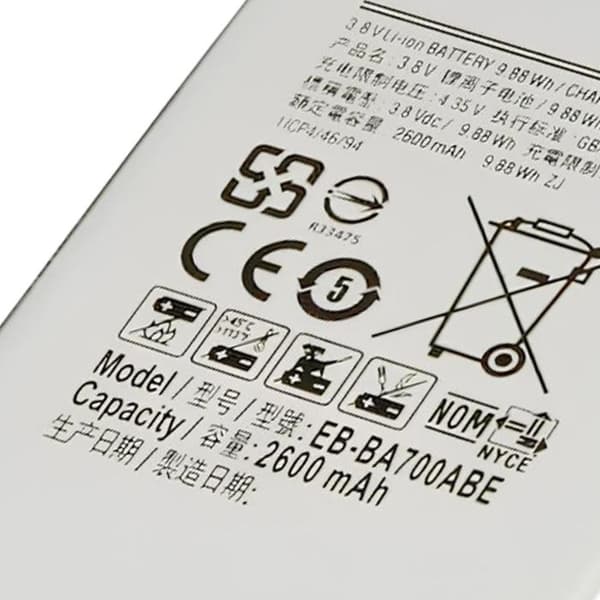 Ersatzbatteri för Galaxy A7 Li-Polymer 3,8V 2600mAh 9,9Wh Silver Grå